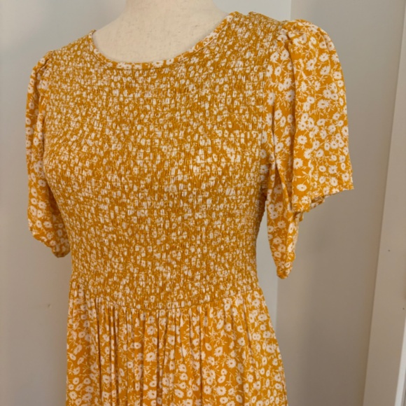 Flutter Sleeve Rayon Maxi Dress - Picture 4 of 6